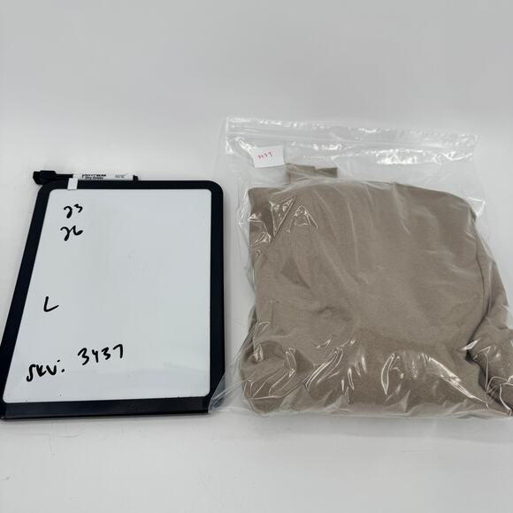 Winnie the Pooh Hoodie Womens Large Full Zip Fleece Embroidered Jacket + Patches - Picture 10 of 10